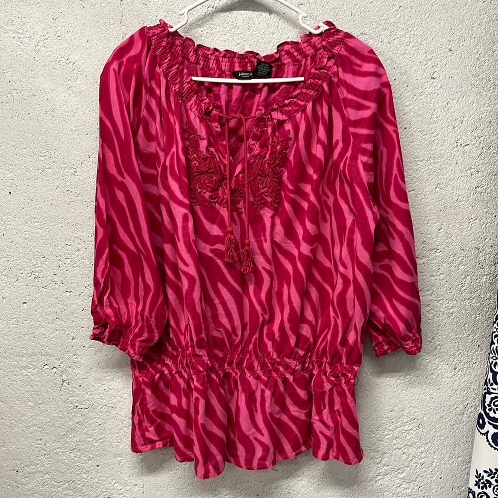 Jamie B Linen Floral Embroidered Zebra Pink Top 3/4 Sleeves Tassel Tie 1X